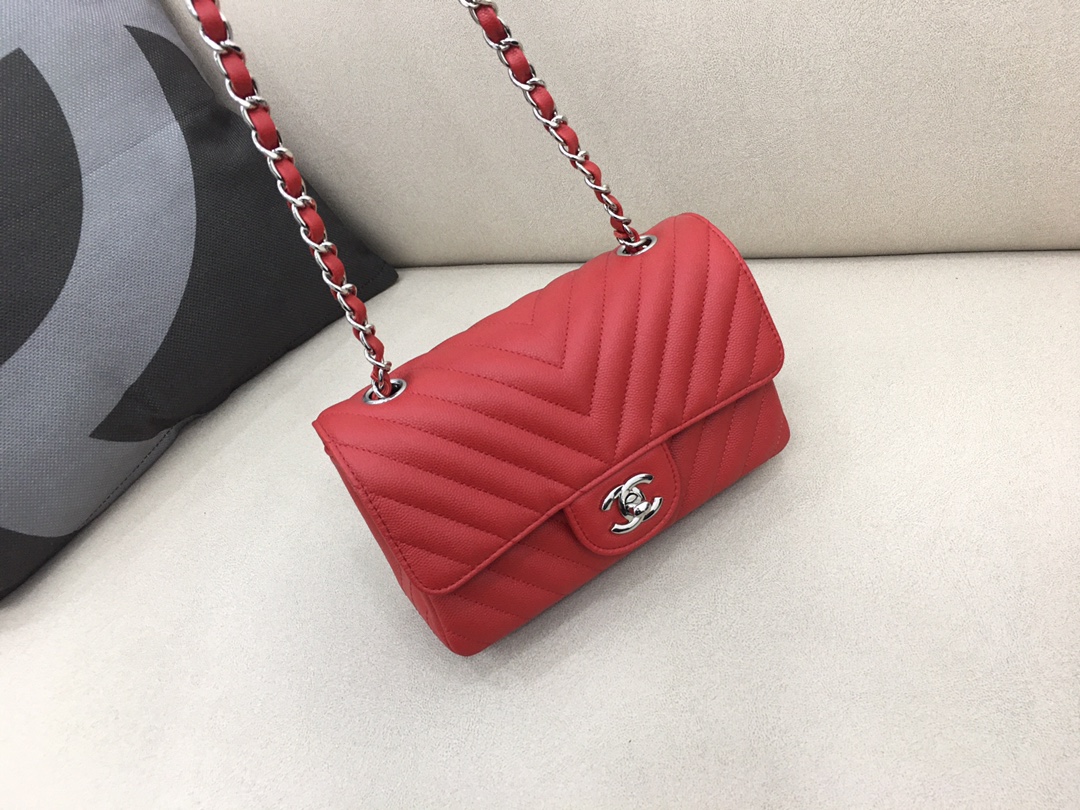 Small Classic Flap Caviar Bag A01116 Red/Silver